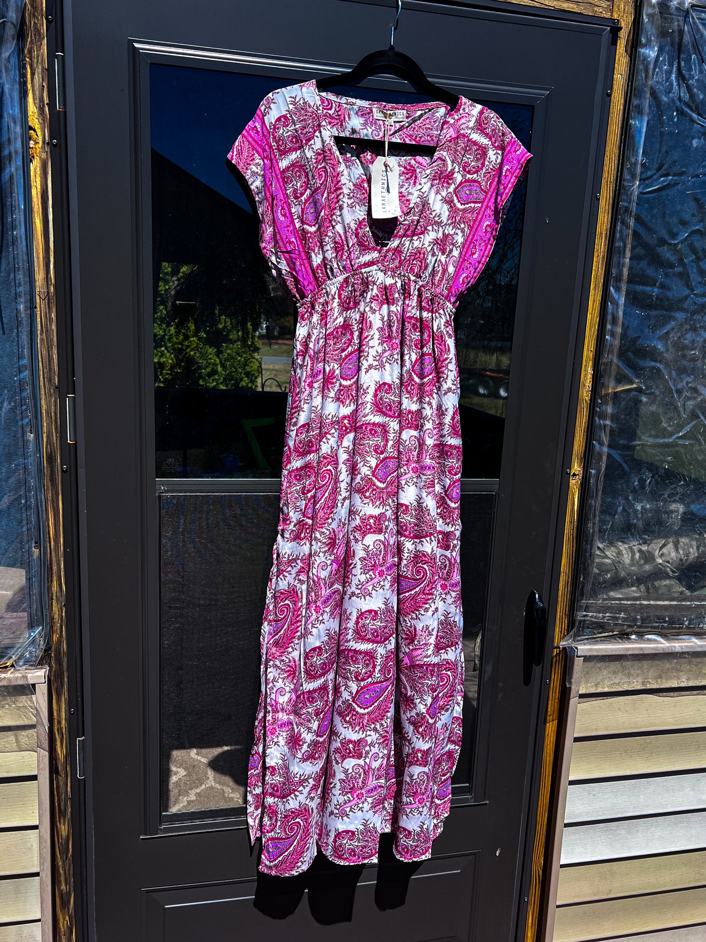 Laura Ethnics | Boho-Chic Pink Paisley Print Slit Maxi Dress